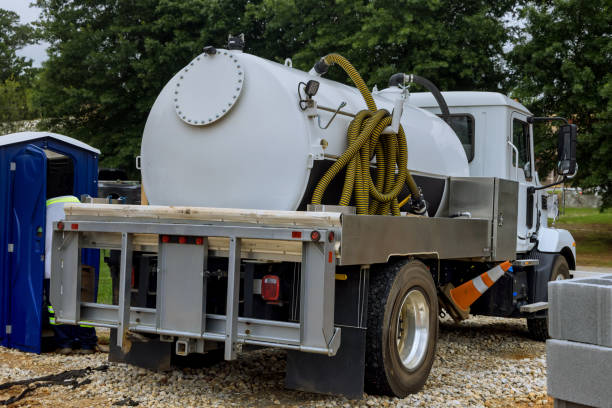 Best Affordable portable toilet rental  in St Clair, MI