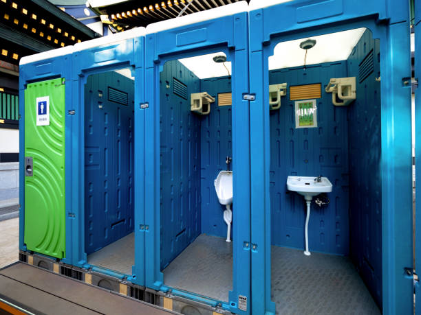 Best Construction site porta potty rental  in St Clair, MI